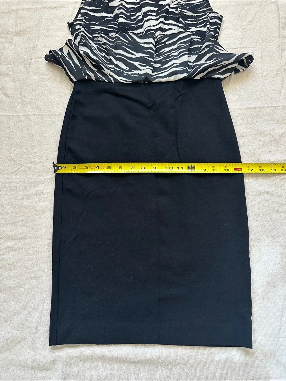 DKNYC Zebra Print Peplum Sheath Dress - Size 2 - Picture 9 of 9